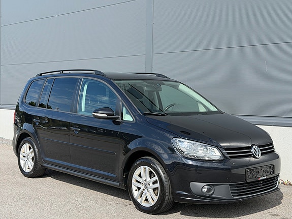 Volkswagen Touran 7 of 26
