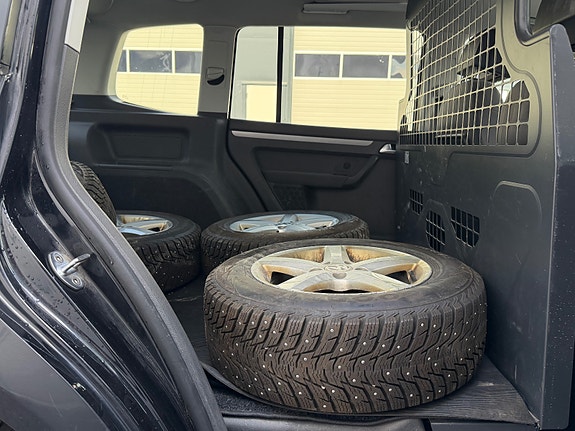 Volkswagen Touran 17 of 26