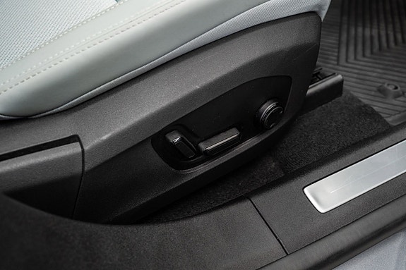 Polestar 4 25 of 27