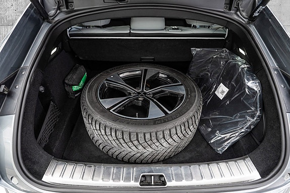 Polestar 4 16 of 27