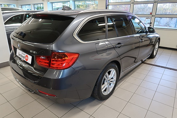BMW 316i 5 of 30
