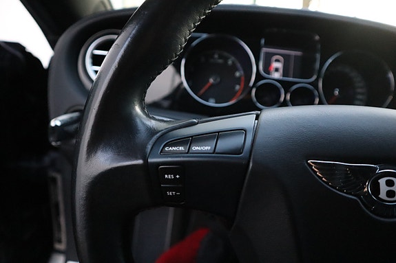 Bentley Continental GT 29 of 30
