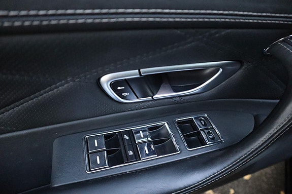Bentley Continental GT 28 of 30