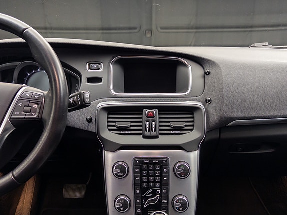 Volvo V40 28 of 30