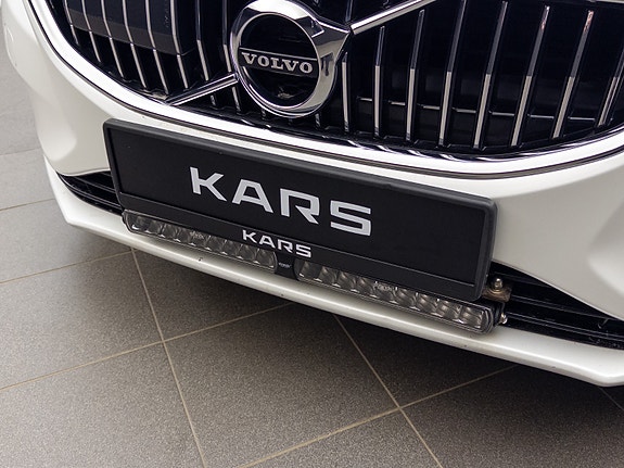 Volvo V40 13 of 30