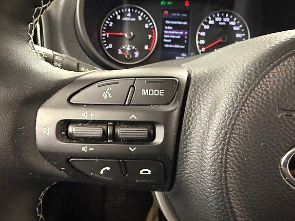 Kia Picanto 16 of 30
