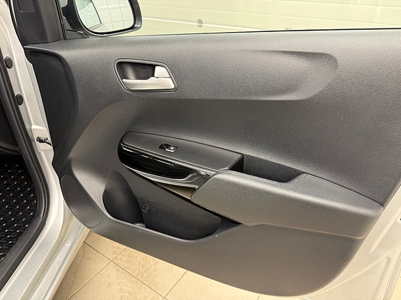 Kia Picanto 29 of 30