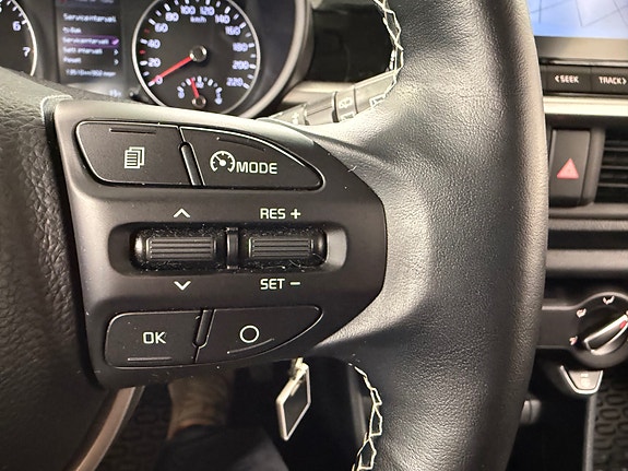 Kia Picanto 17 of 30