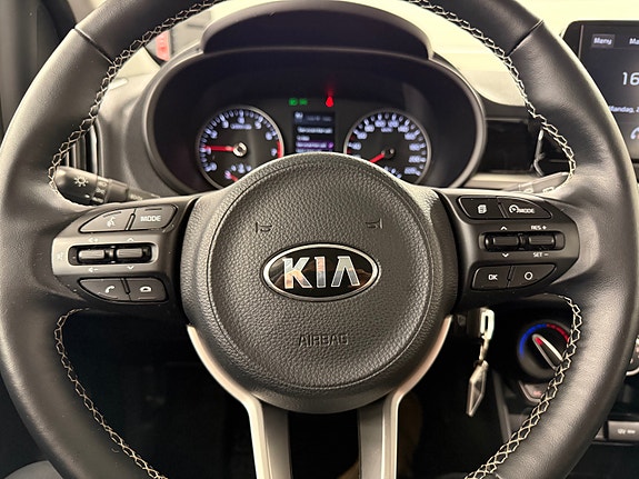 Kia Picanto 20 of 30