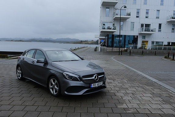 Mercedes-Benz A 180