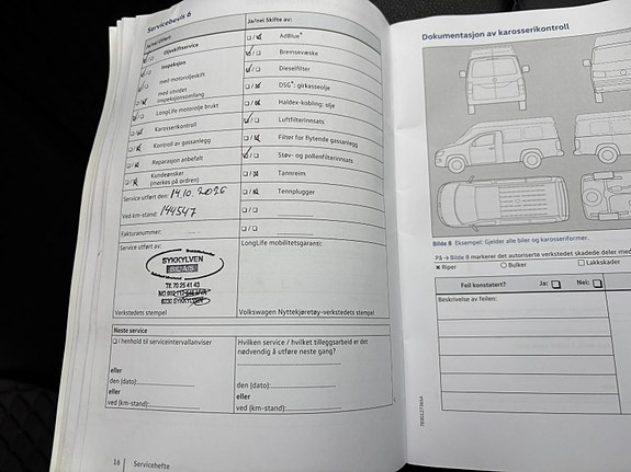 Volkswagen Transporter 24 of 26