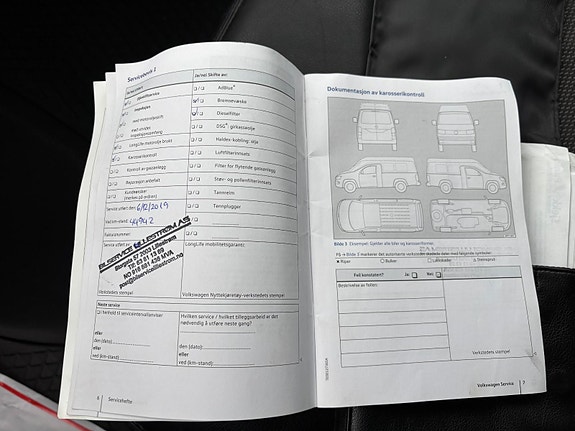 Volkswagen Transporter 19 of 26