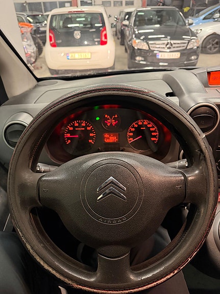 Citroen Berlingo 9 of 14