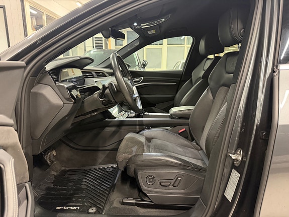Audi e-tron Sportback 15 of 30