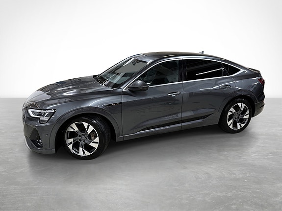 Audi e-tron Sportback 2 of 30