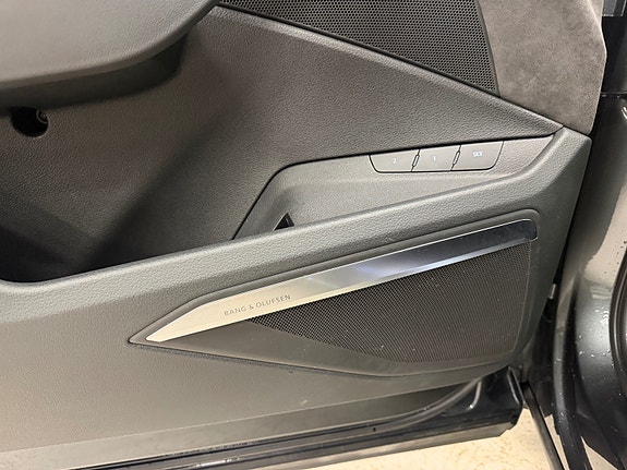 Audi e-tron Sportback 20 of 30
