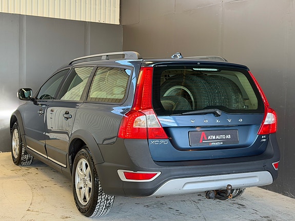 Volvo XC70 6 of 30