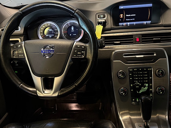 Volvo XC70 21 of 30