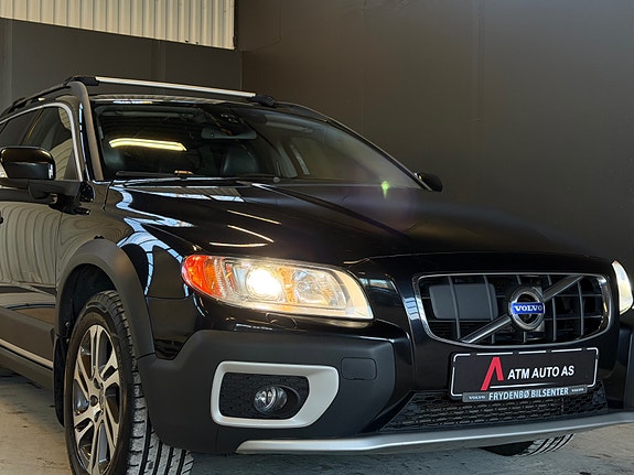 Volvo XC70 3 of 30