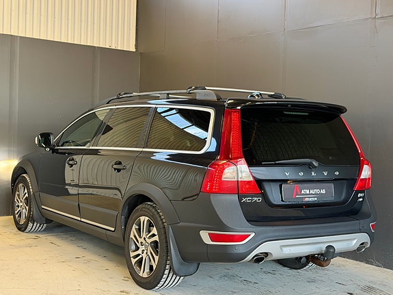 Volvo XC70 5 of 30