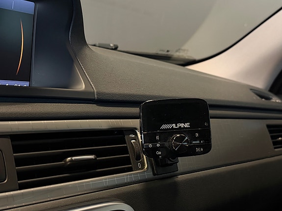 Volvo XC70 26 of 30