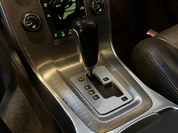 Volvo XC70 24 of 30
