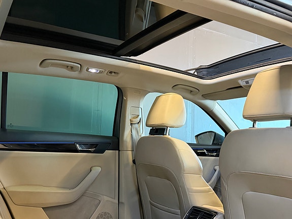 Skoda Superb 26 of 30