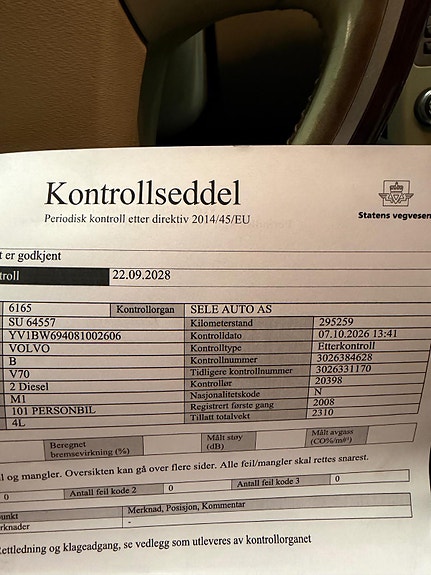 Volvo V70 19 of 26