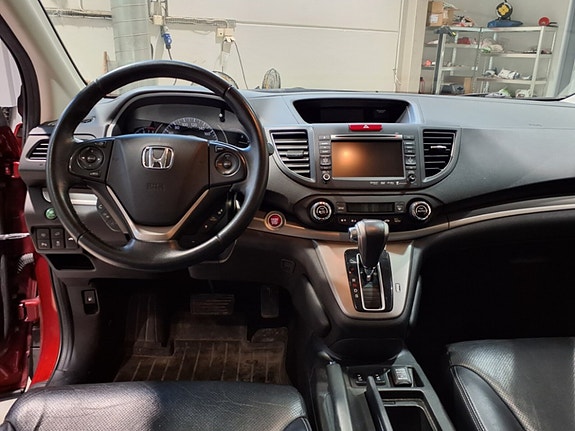 Honda CR-V 11 of 15