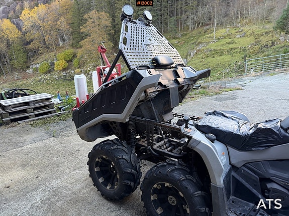 BRP Can-Am Outlander 650 6X6 17 of 30