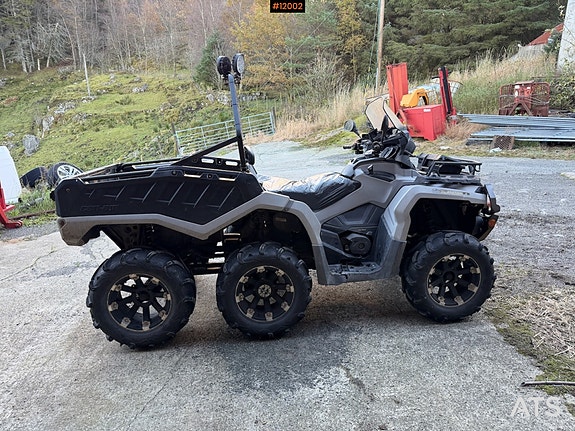 BRP Can-Am Outlander 650 6X6 7 of 30
