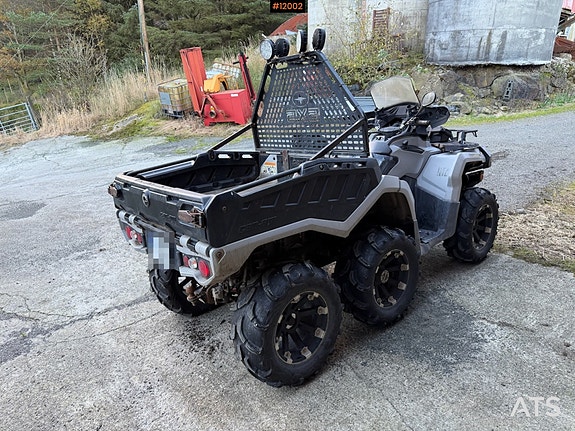 BRP Can-Am Outlander 650 6X6 8 of 30