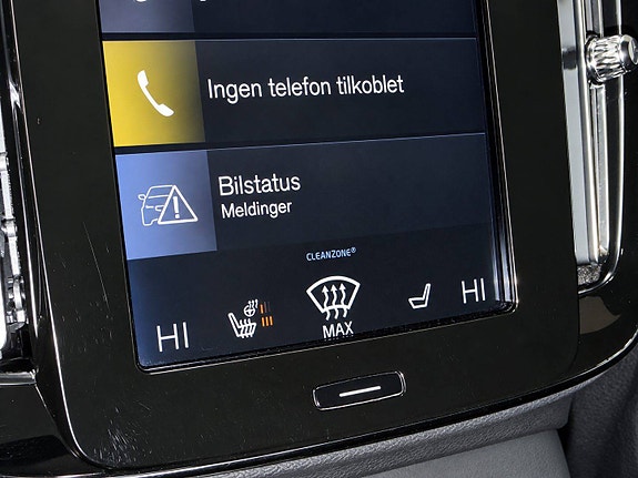 Volvo XC40 25 of 30