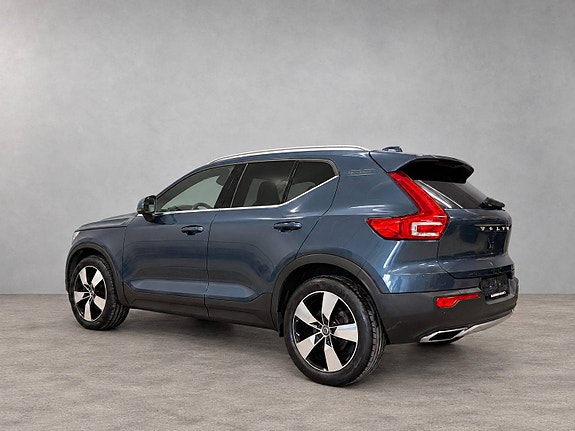 Volvo XC40 11 of 30