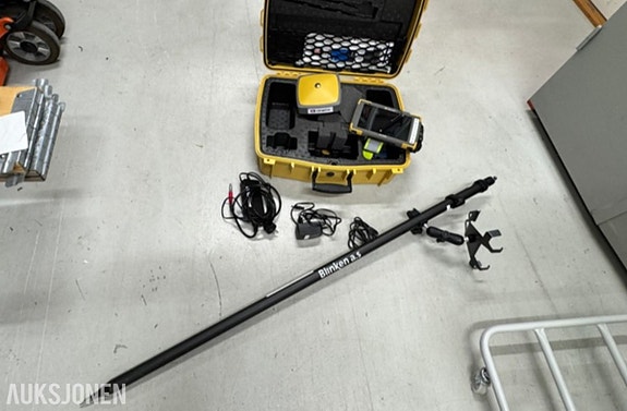 Andre Topcon HiPer VR 3 of 18
