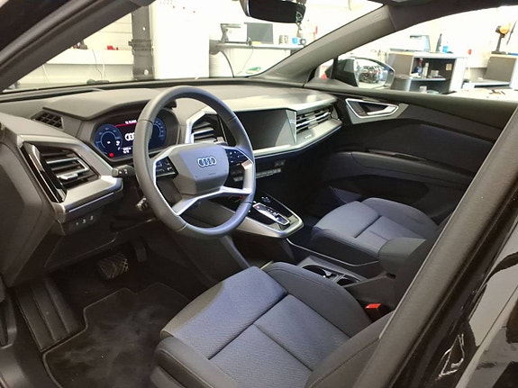 Audi Q4 e-tron 40 RWD - Flex lease - Head-up, Matrix 12