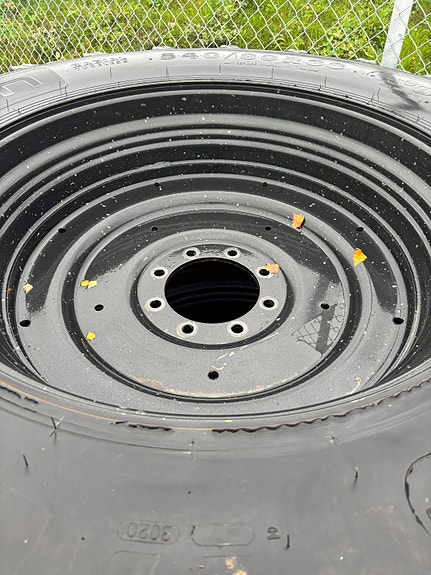 Nokian TRI2 Valtra N-serie, kr 47 000,-