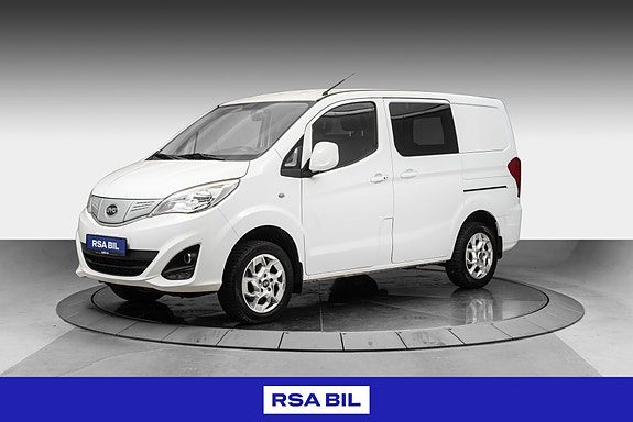 BYD T3