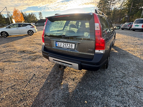 Volvo XC70 7 of 30