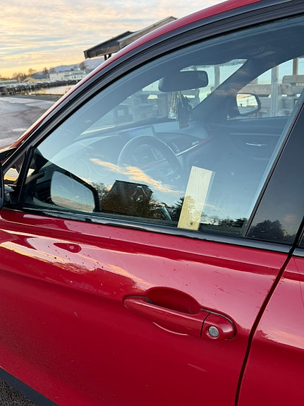 BMW 316i 10 of 23