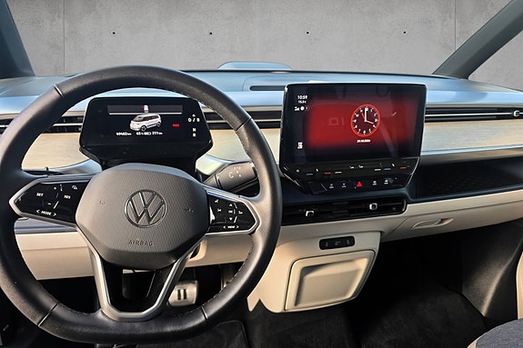 Volkswagen ID. Buzz 13 of 18