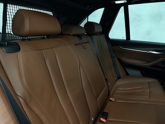 BMW X5 21 of 30