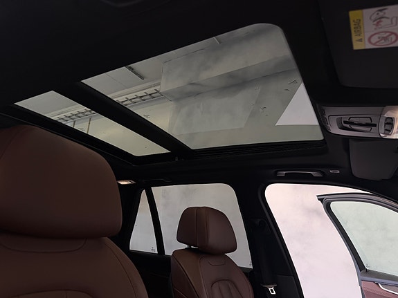 BMW X5 25 of 30