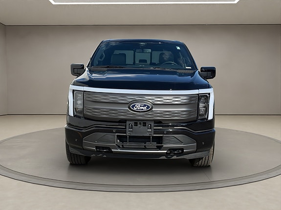 Ford F-150 4 of 24