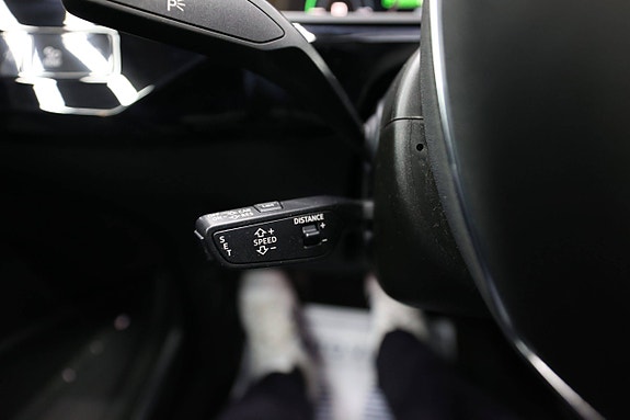 Audi e-tron 30 of 30