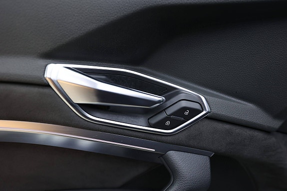 Audi e-tron 20 of 30