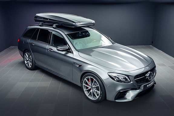 Mercedes-Benz E 63 AMG 2 of 30
