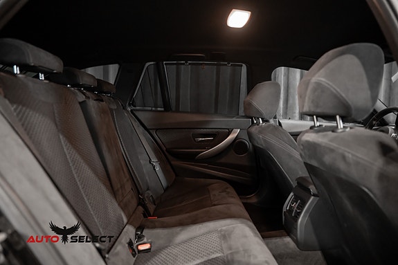 BMW 320d 15 of 30