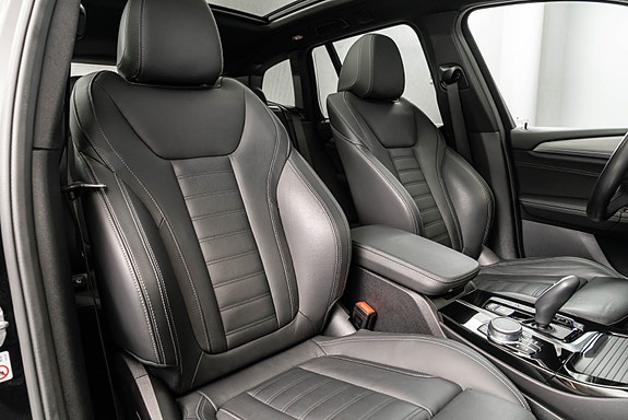 BMW X3 23 of 25