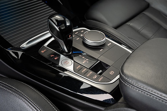 BMW X3 13 of 30